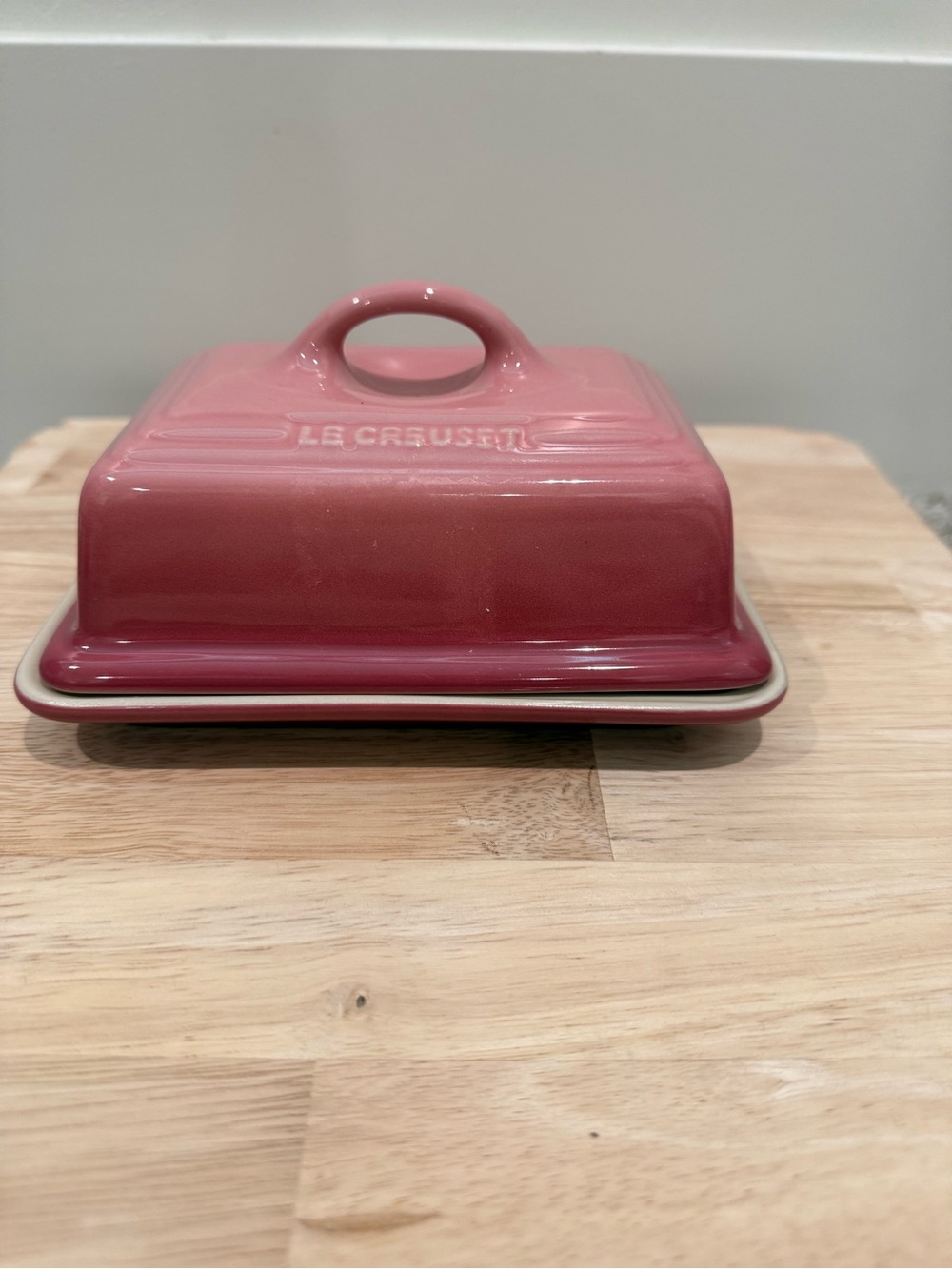 Le Creuset Rose Quartz Stoneware Butter Dish